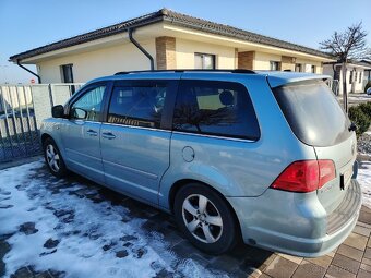 Predam Volkswagen Routan - 3