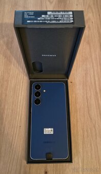 Samsung Galaxy S25 FE 8gb/128gb - 3