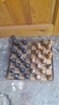 Starý drevený šach 80eur - 3