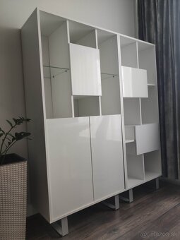 Moderná biela obývacia zostava s podsvietením - 3
