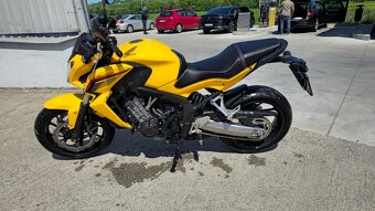 HONDA CB650F - 3