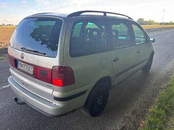 VW Sharan 1.9tdi 85kw 7miestne (5sedaciek) - 3