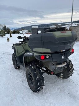 Can am 570 - 3