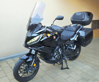 HONDA NT1100 - 3