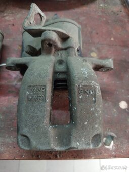 Zadne brzdové strmene 310mm volkswagen - 3