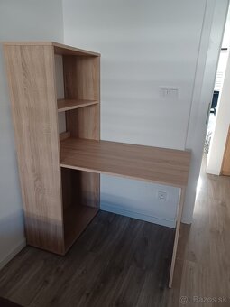 Predám skrińu a písací stolík - 3