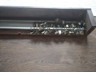 Predám drevenú garnížu - 3