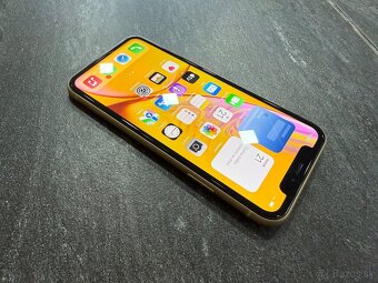 Apple iPhone XR 64 GB Yellow - 3