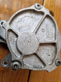 Vákuová pumpa Bosch D165-1A - 3