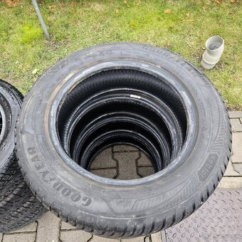 185/65 r15 Good year - 3