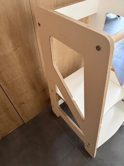 Rastúca učiaca veža - 3