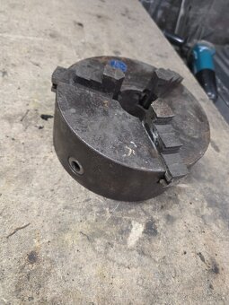 Sklucovadlo 200 troj čeľustové - 3