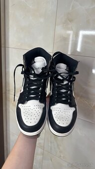 AIR JORDAN 1 RETRO HIGH DARK MOCHA - 3