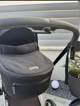 Cybex priam deep black - 3