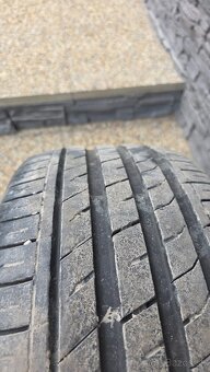 Nexen 225/40 R19 - 3