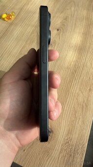 IPhone 15 Pro 128 GB - 3