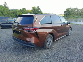 Toyota Sienna XLE 2,5hybrid AWD 2021 nový model - 3