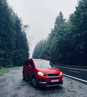 Peugeot Rifter 1,5 BlueHDi, 96kW/130k, 111 tis km, A/T - 3