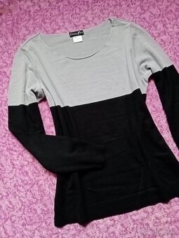 Sivočierny dámsky pulóver - 3