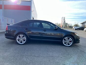 Škoda Octavia 2.0 TDI CR RS DSG - 3