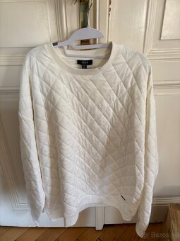 Sveter biely XL - 3