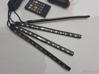 Podsvietenie do interiéru auta - 3