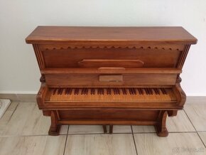 Predám krásny drevený klavír - 3