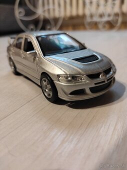 Mitsubishi Lancer - 3