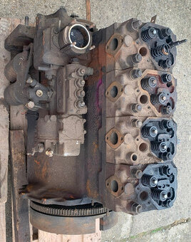 Predám motor Zetor - 3