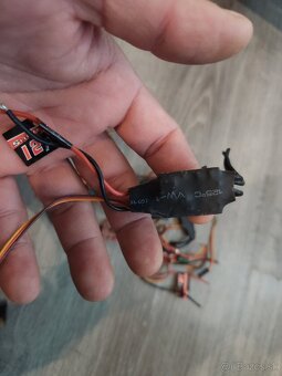 12A ESC kus 10e - 3