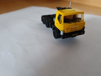 Tatra 815 1/87 + náves - 3