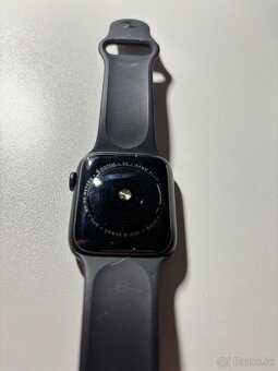 Apple Watch SE 44 mm - 3
