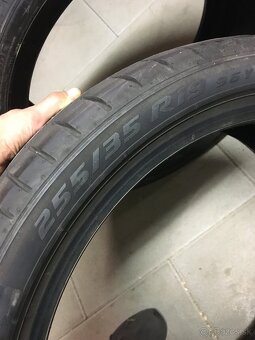 Pirelli 255/35 R19 RUNFLAT letné - 3