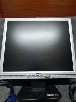 Acer LCD Monitor - 3