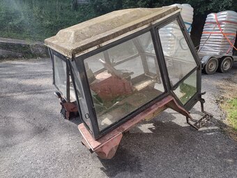 Kabina zetor - 3