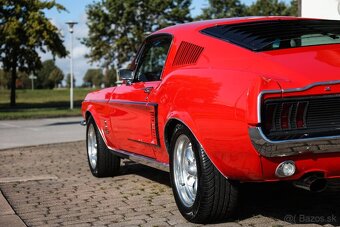 Ford Mustang Fastback 5.0 V8 , modelový rok 1967 - 3