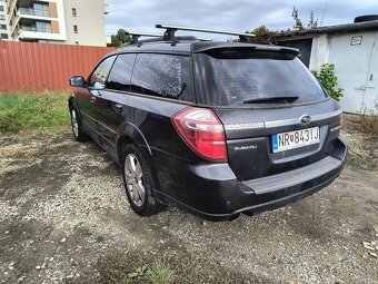 Subaru Outback 2,5l benzín - 3