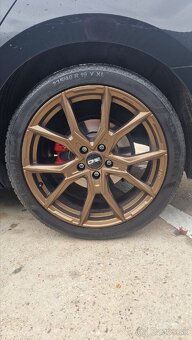 5x112 R19 235/40 R19 - 3
