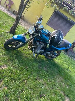 Suzuki bandit 600s - 3