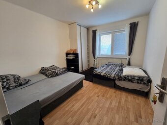 Prenajmem izby v rodinnom dome - 3