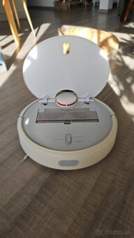 Robotický vysavac Xiaomi - 3