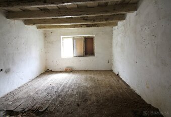 Predám rodinný dom za cenu pozemku v obci Drážovce pri K - 3