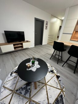 Prenájom 2-izbového bytu v centre Liptovského Mikuláša - 3