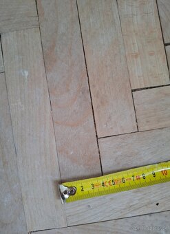 Parkety 20x4 - 3