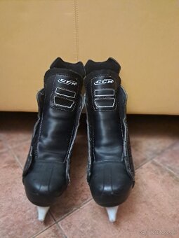 Korčule na ľad - 3