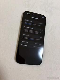 iPhone 15 128Gb ciernej farby - 3