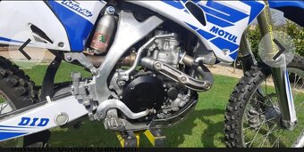 Yamaha YZ450F - 3