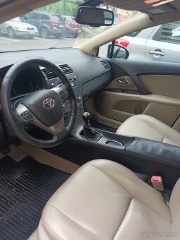Toyota Avensis combi 2,2 d 110kw - 3