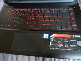 MSI GF63 Thin 9SC-255CZ, Win 10 - 3