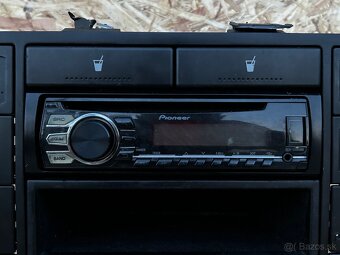 Stredový panel s rádiom Volkswagen Sharan/Seat Alhambra 7M - 3